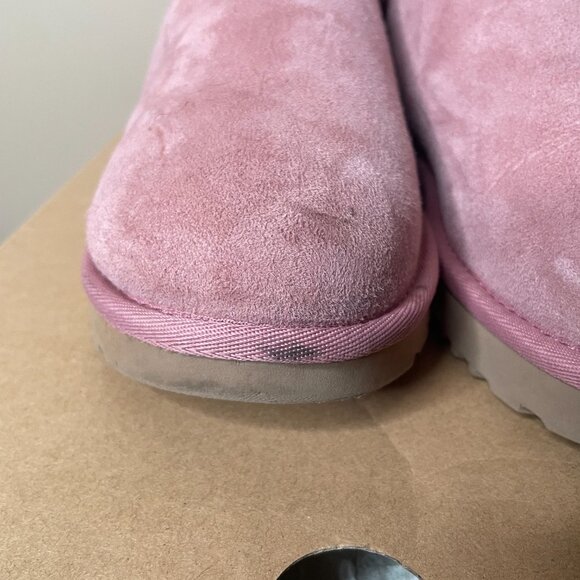 Mini Bailey UGG Boots - Picture 2 of 6